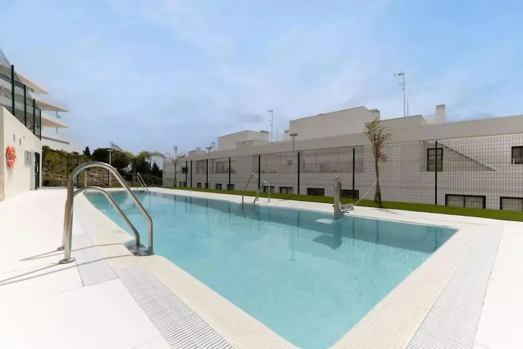 The Cozy Apartment At One80 Suites, Estepona