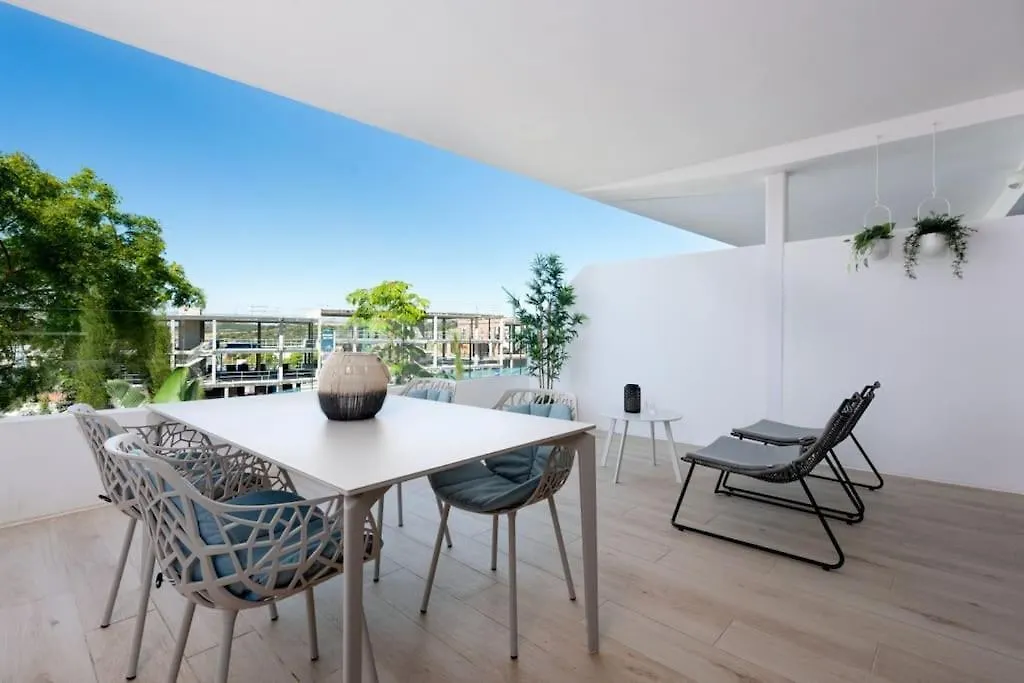 The Cozy Apartment At One80 Suites, Estepona