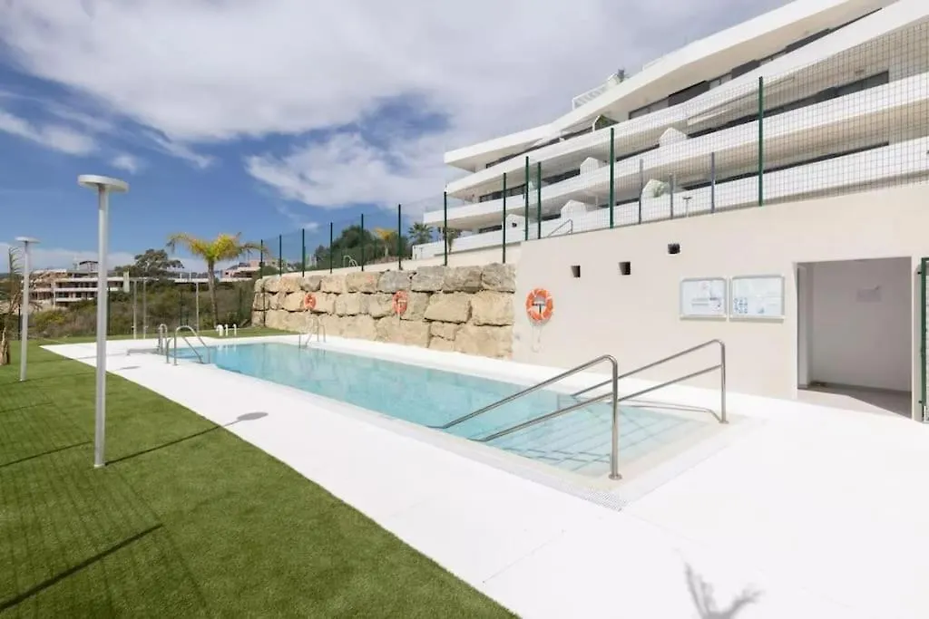 The Cozy Apartment At One80 Suites, Estepona