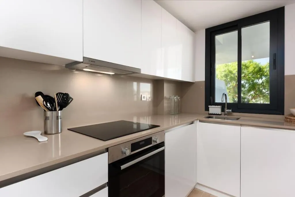 The Cozy Apartment At One80 Suites, Estepona Spain