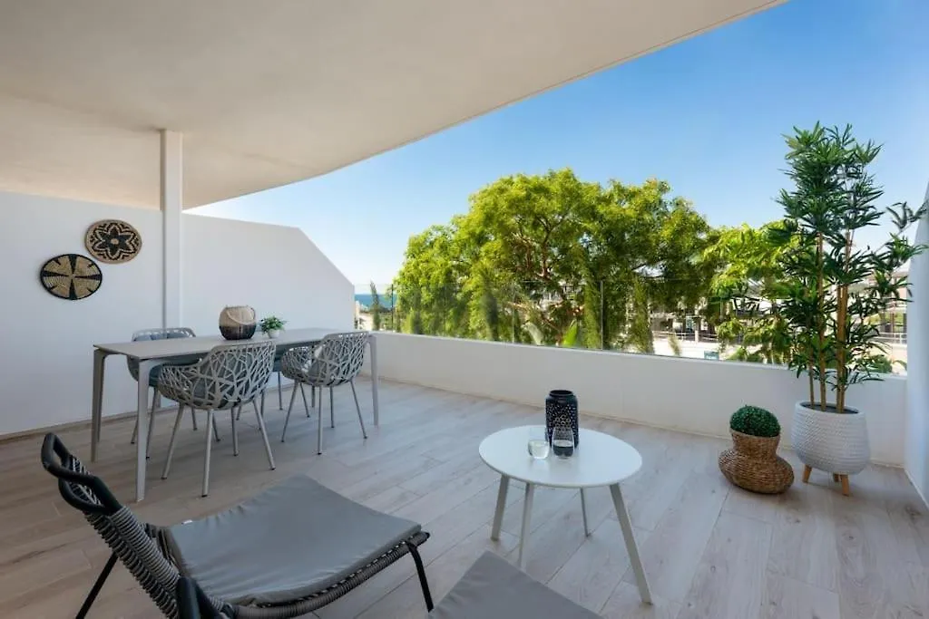 The Cozy Apartment At One80 Suites, Estepona